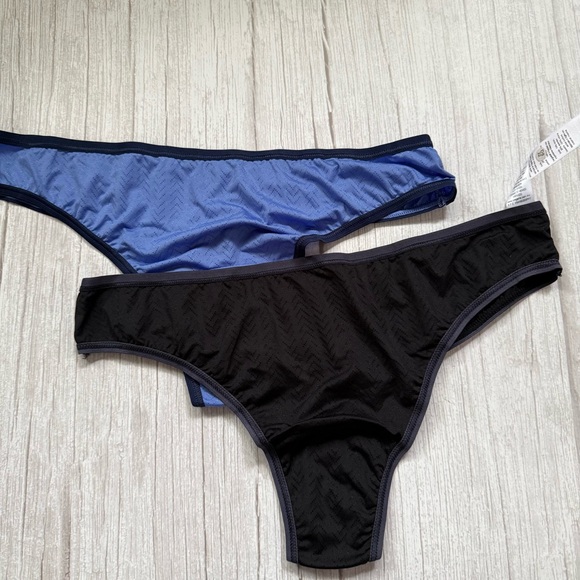 MoveCalm™ Assorted 2-Pack Natural Rise Thongs Hanky Panky - Picture 1 of 2